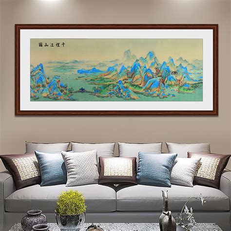 客厅画推荐|家里刚装修完，想选副寓意好的客厅画？这些名家国画油画任你挑。